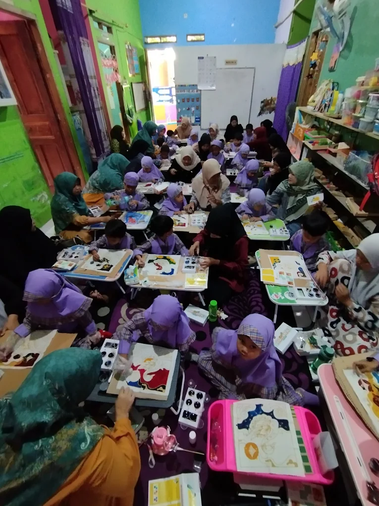 Kelas kreatif TK Nurul Islam